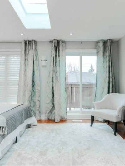 sidekix-media-1287922-unsplash-2-400x532